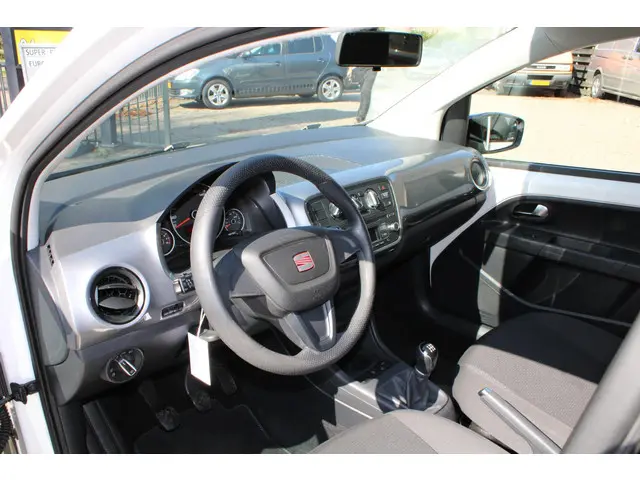 SEAT Mii 1.0 Sport 2015 Benzine 10