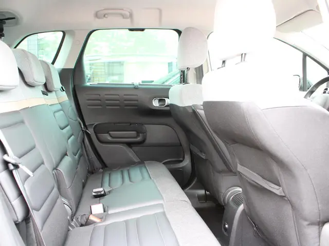 Citroën C3 Aircross 1.2 PureTech Shine 2021 Benzine 9