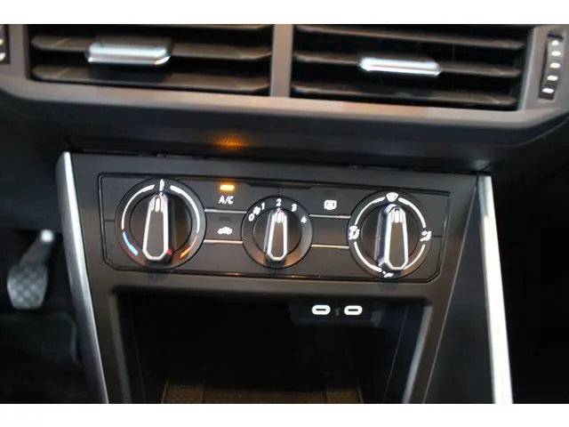 Volkswagen Polo 1.0 TSI Life 2021 Benzine 20