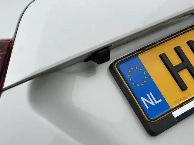 Suzuki S-Cross SX4 1.6 Exclusive 2015 Benzine 24