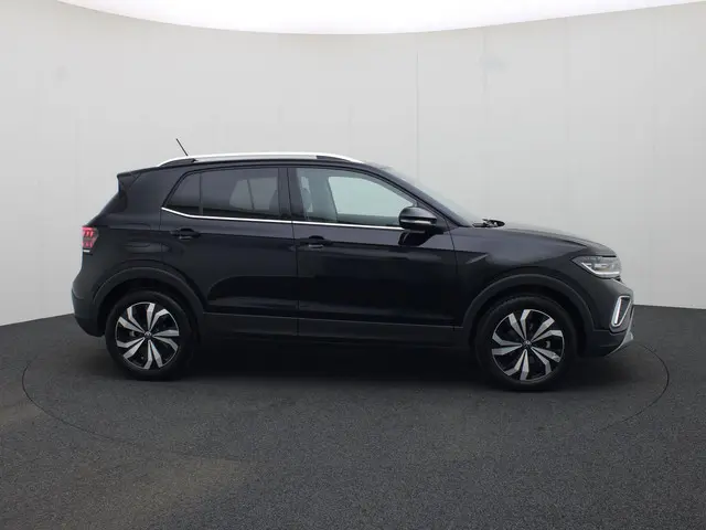 Volkswagen T-Cross 3