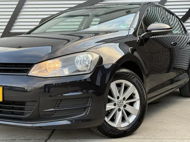 Volkswagen Golf 1.2 TSI Comfortline 2013 Benzine 44