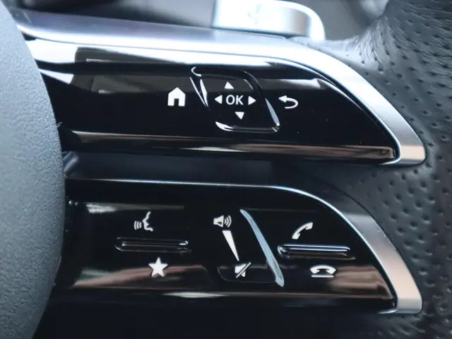 Mercedes-Benz GLC 400 e 4MATIC 2023 Hybride Benzine 20