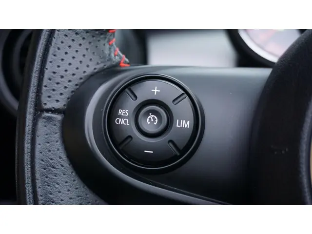 MINI Cooper S Cabrio 2.0 192pk Automaat 2019 Benzine 38