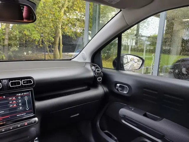 Citroën C3 Aircross 1.2 PureTech Max 2024 Benzine 21