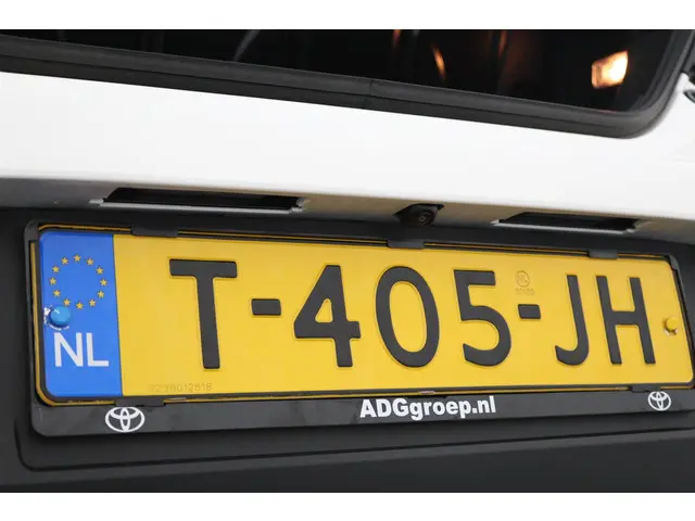 Toyota Aygo X 1.0 VVT-i MT Play 2023 Benzine 35