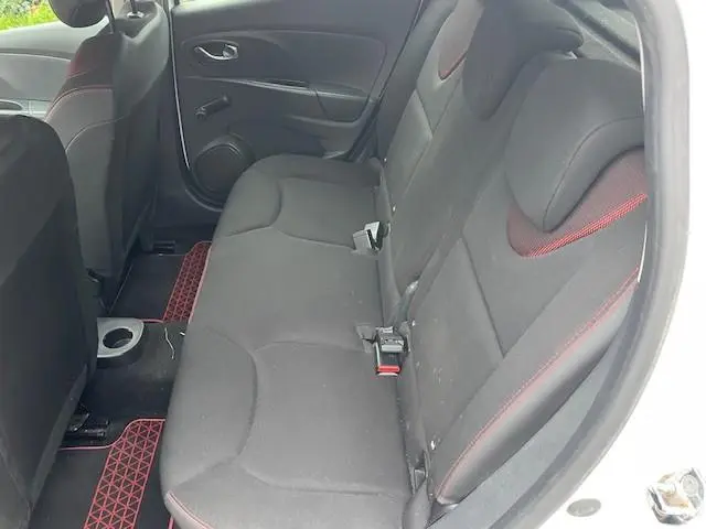 Renault Clio 1.2 Collection 2014 Benzine 12