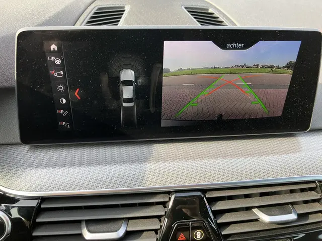 BMW 5 Serie 520i 2019 Benzine 43