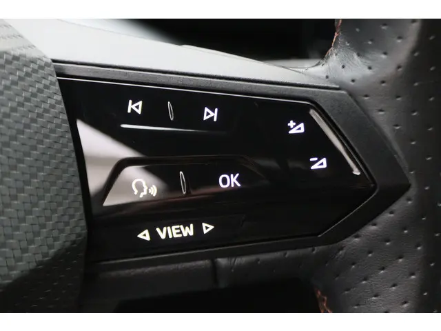 CUPRA Born Adrenaline One 62 kWh 2022 Elektrisch 34