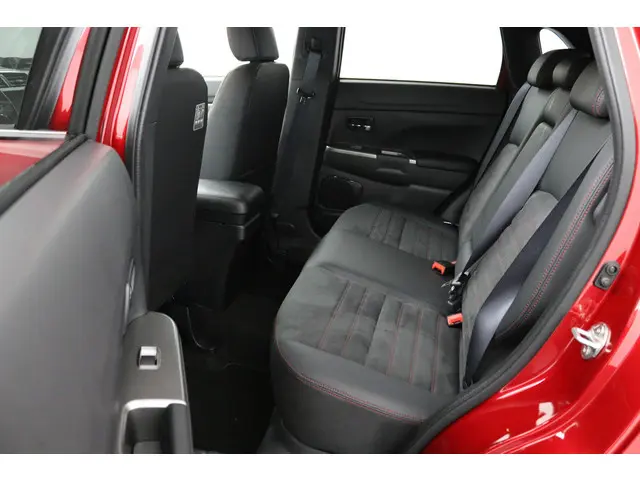 Mitsubishi ASX 2.0 Intense 2019 Benzine 24