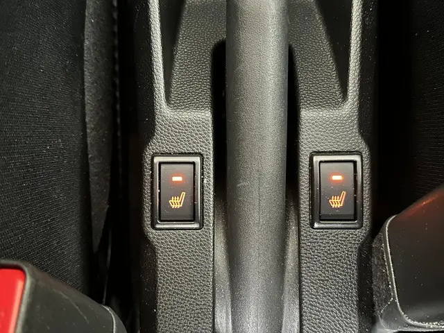 Suzuki Ignis 1.2 Smart Hybrid Select 2022 Benzine 23
