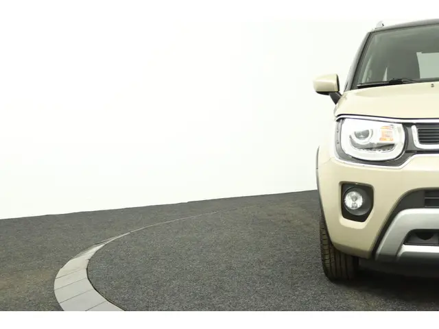 Suzuki Ignis 1.2 Smart Hybrid Select 2021 Benzine 35