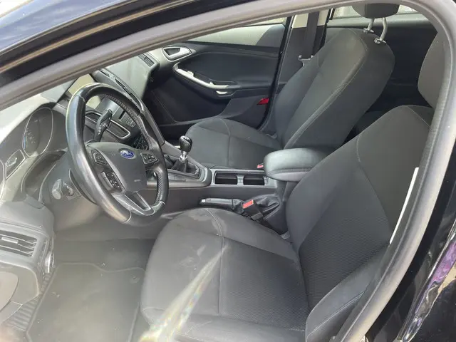 Ford Focus Wagon 1.5 TDCI Trend Edition 2015 Diesel 16