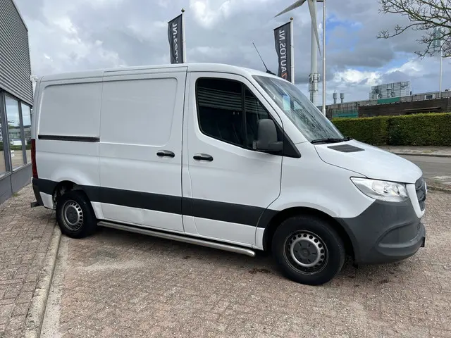 Mercedes-Benz Sprinter 211 2.2 CDI L1H1 2019 Diesel 13