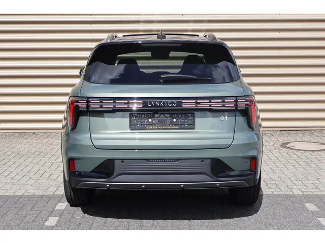 Lynk & Co 01 1.5 More 2025 Hybride Benzine 9