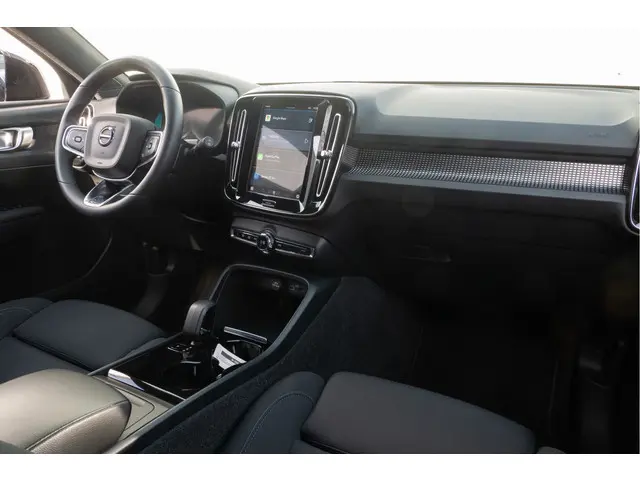 Volvo XC40 Recharge Core SOH 93% 2021 Elektrisch 3