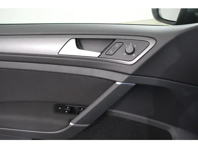 Volkswagen e-Golf Edition 2019 Elektrisch 16