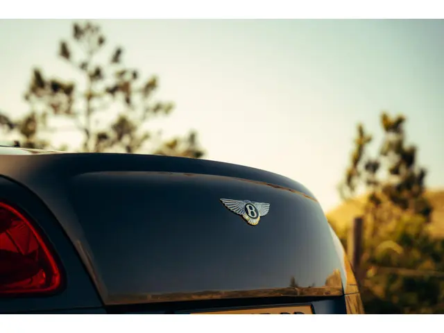 Bentley Continental GT GTC 6.0 W12 2012 Benzine