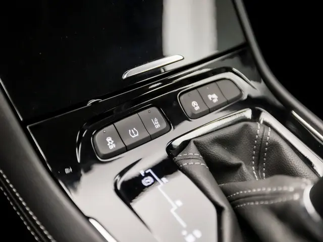 Opel Grandland X 1.2 Turbo Sport 2021 Benzine 23