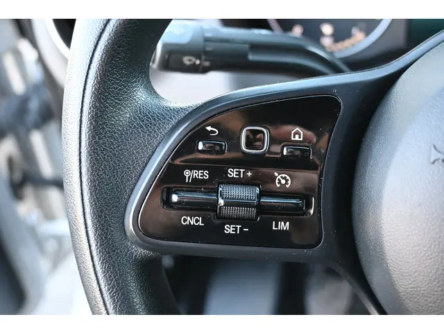 Mercedes-Benz Sprinter 315 CDI L2H1 RWD 2021 Diesel 17