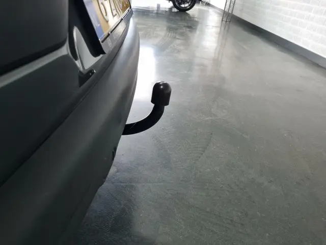 Citroën C4 Cactus 1.2 VTi Shine / Trekhaak 2015 Benzine 52