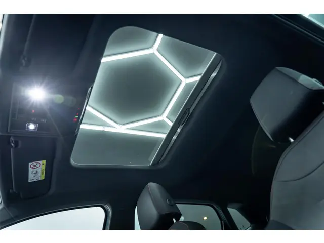 SEAT Ibiza 1.0 EcoTSI FR Business Connect 2025 Benzine 34