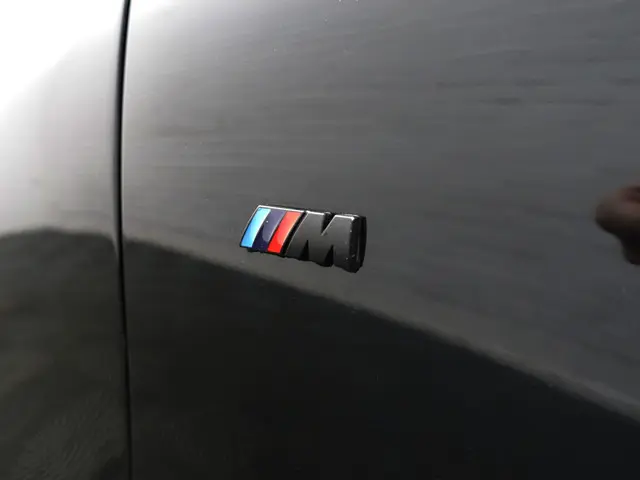 BMW 3 Serie 320i M Sport Aut- 2012 Benzine 29