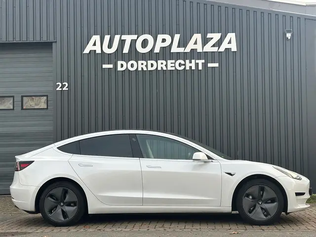 Tesla Model 3 Standard RWD Plus 60 kWh 2019 Elektrisch 7