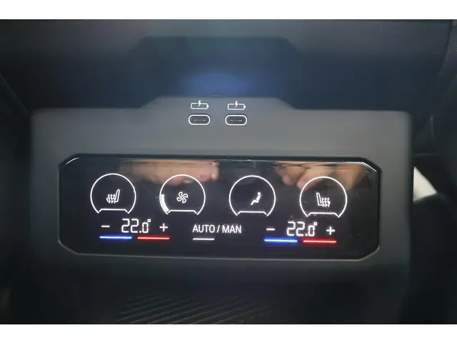 BMW 5 Serie Sedan 550e xDrive 2024 Hybride Benzine 9