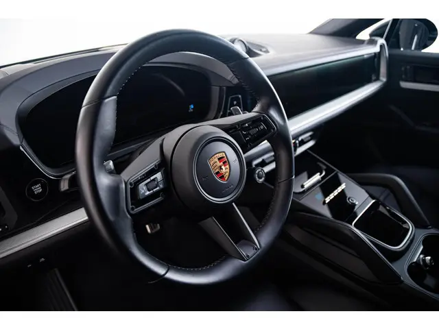 Porsche Cayenne Coupé 4.0 S 2023 Benzine 41