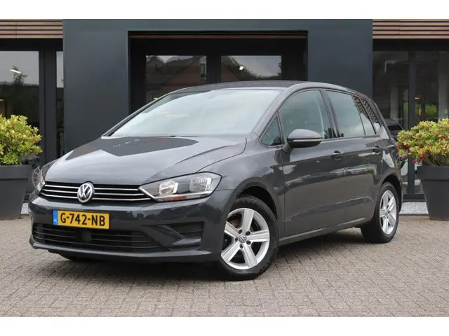 Volkswagen Golf Sportsvan 2