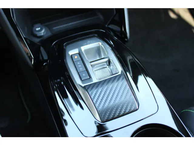 Peugeot e-208 EV GT 51 kWh 2025 Elektrisch 24