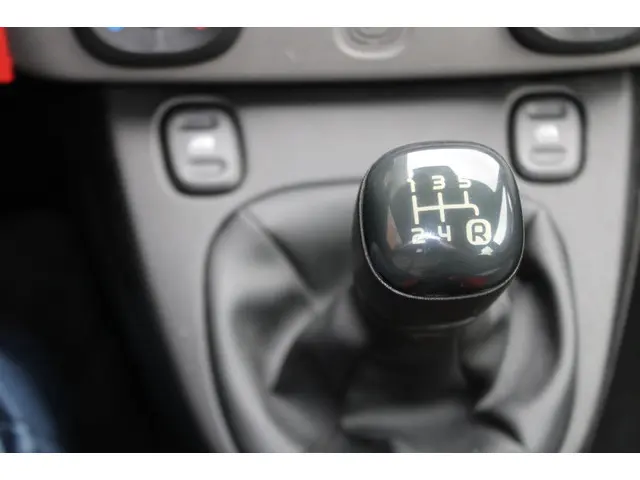 Fiat Panda 0.9 TwinAir Edizione Cool 2013 Benzine 19