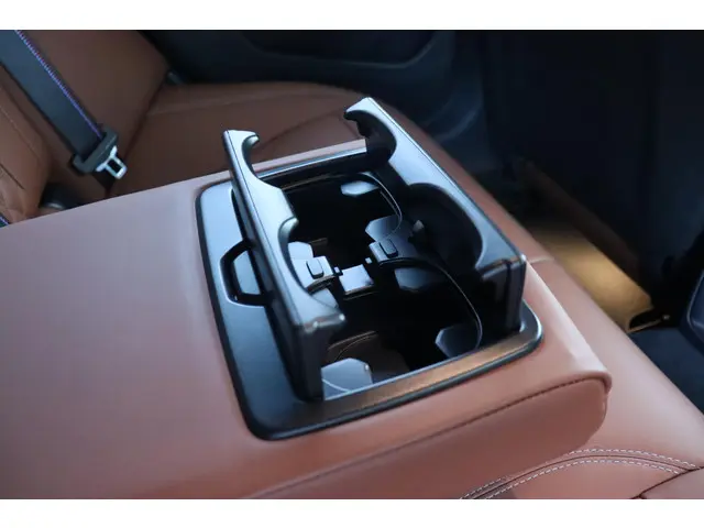 BMW i4 eDrive40 High Executive 2024 Elektrisch 16