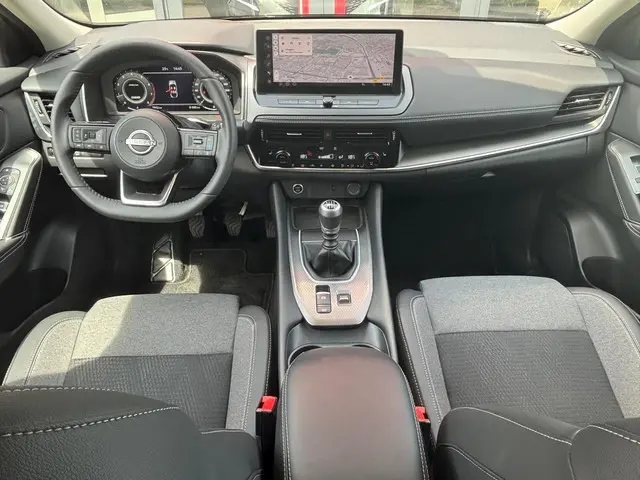 Nissan QASHQAI MHEV 140 MT N-Connecta 2025 Benzine 37