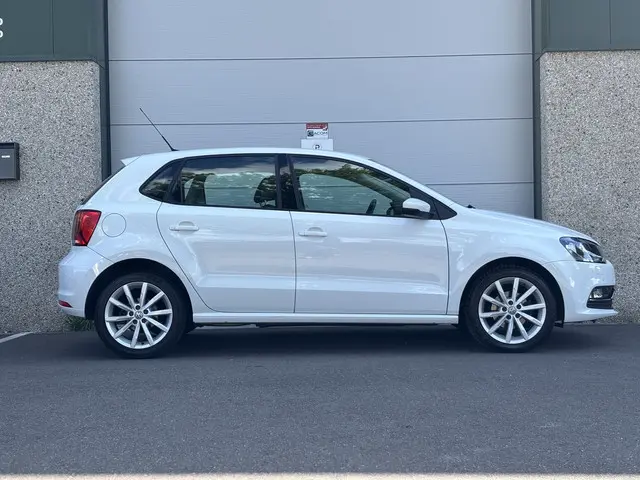 Volkswagen Polo 1.2 TSI Highline 2016 Benzine 5