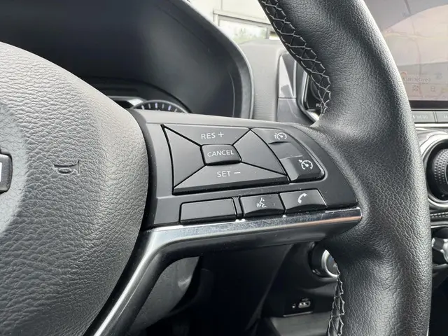 Nissan Juke 1.6 Hybrid N-Design 2024 Hybride Benzine 15