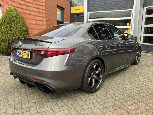 Alfa Romeo Giulia 2.2 Eco Business Super 2018 Diesel 9