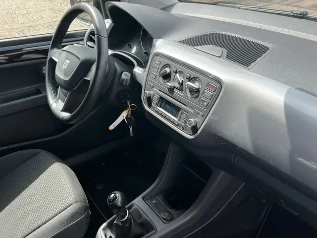 SEAT Mii 1.0 Sport 79.000 km NL-AUTO-NAP 2014 Benzine 19