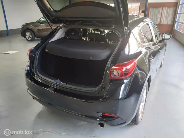 Mazda 3 2.0 SkyActiv-G 120 TS+ 2018 Benzine 7