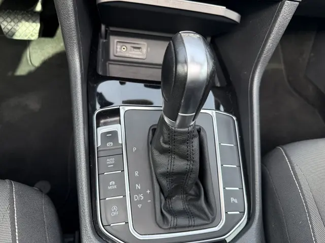 Volkswagen Golf Sportsvan 1.4 TSI Highline 2014 Benzine 15