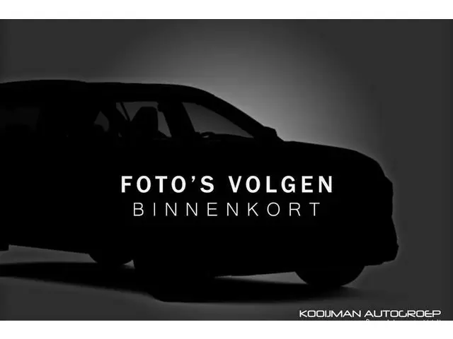 Toyota Yaris 1.5 Hybrid Executive 2017 Hybride Benzine 10