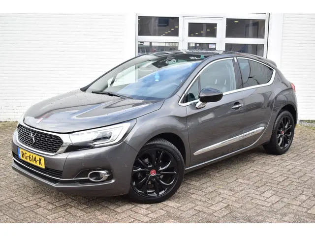 DS DS 4 PureTech 130 Performance Line 2017 Benzine 9