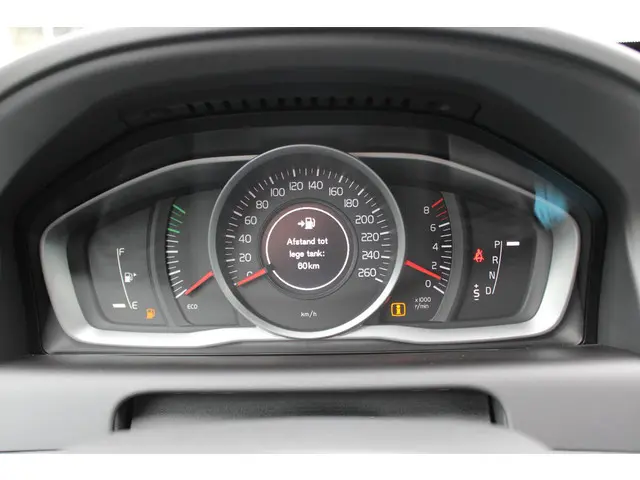 Volvo XC60 2.0 T5 FWD Nordic+ 2016 Benzine 16