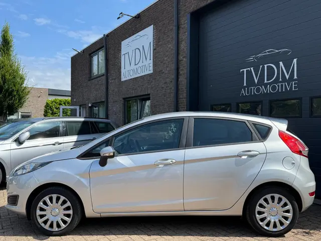 Ford Fiesta 1.0 Style|NAVI|AIRCO|5-DEURS 2015 Benzine 2