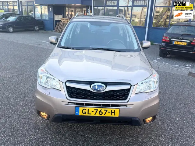 Subaru Forester 2.0 Comfort 2015 Benzine
