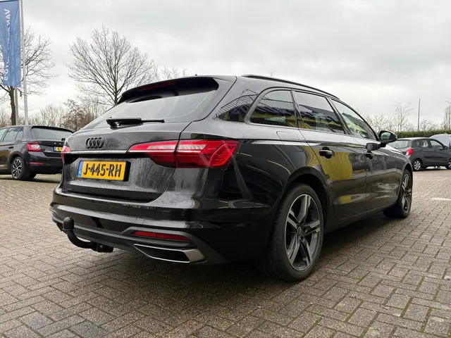 Audi A4 Avant 35 TFSI Pro Line 2020 Hybride Benzine 4