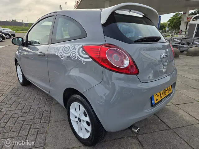 Ford Ka 1.2 Style start/stop AC/Dealer ond 2014 Benzine 7