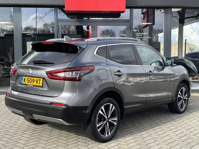 Nissan QASHQAI DIG-T 140 MT Design Edition 2021 Benzine 4