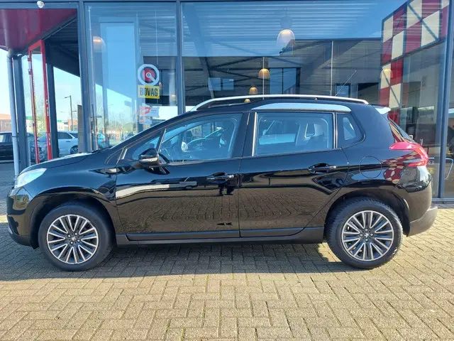 Peugeot 2008 3